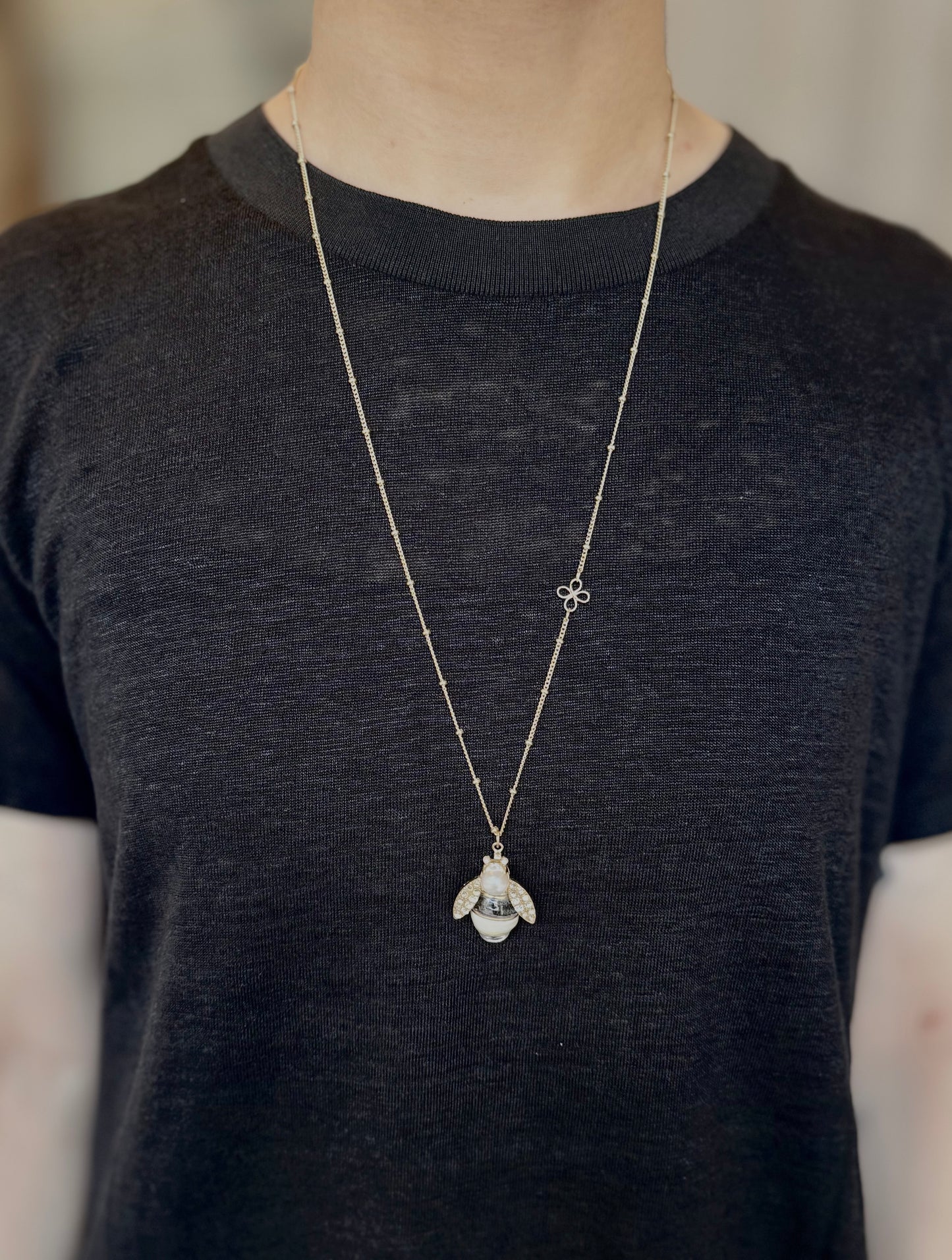 Collier Monsieur Abeille
